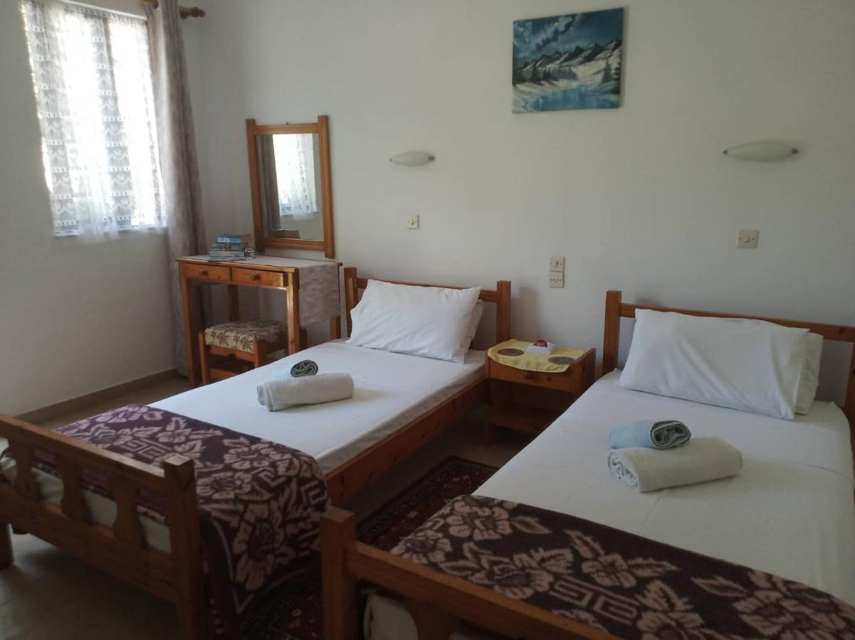 Villa Kaloudis Rooms Айос-Георгіос Екстер'єр фото